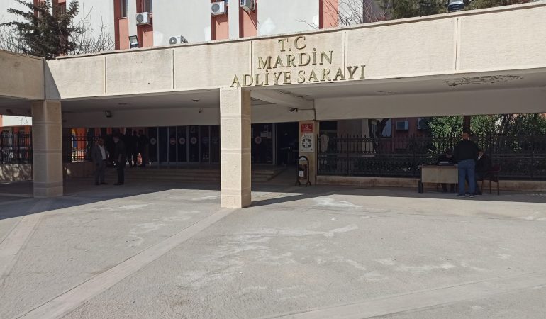 Mardin’de baba, bombalı düzenekle suçlanan oğlunun tahliyesini istedi