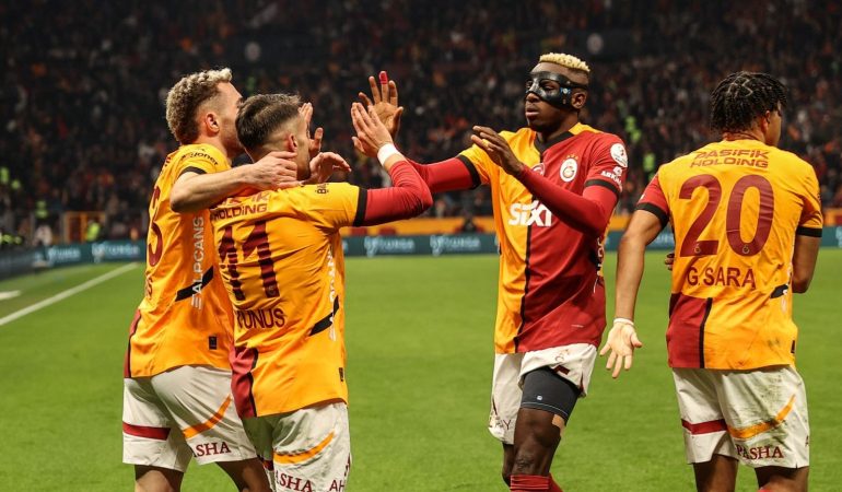 galatasaray-basaksehir-macini-izle-galatasaray-basaksehir-canli-izle-galatasaray-basaksehir-taraftarium24-fQnx2JDe.jpg